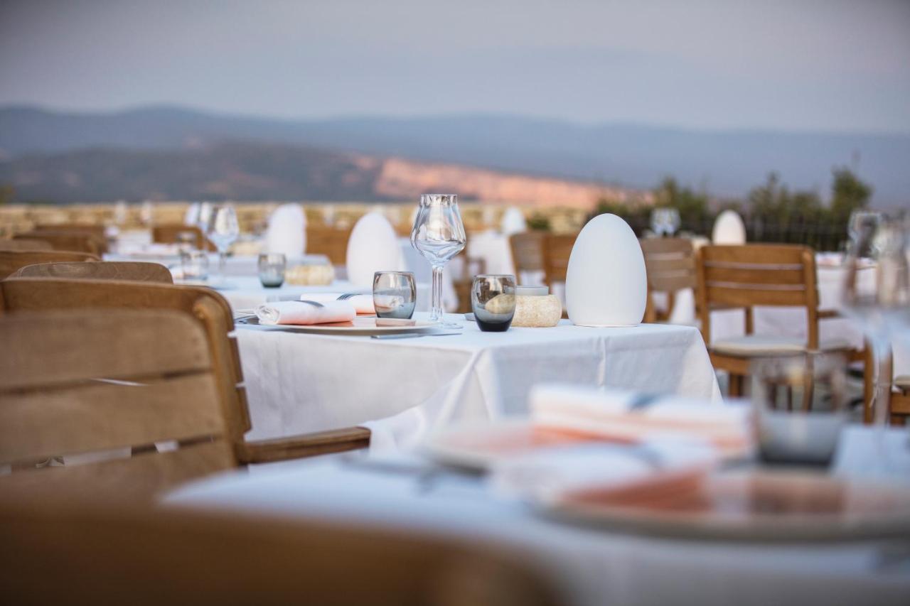 Mas Des Herbes Blanches Hotel & Spa - Relais & Chateaux Joucas Esterno foto
