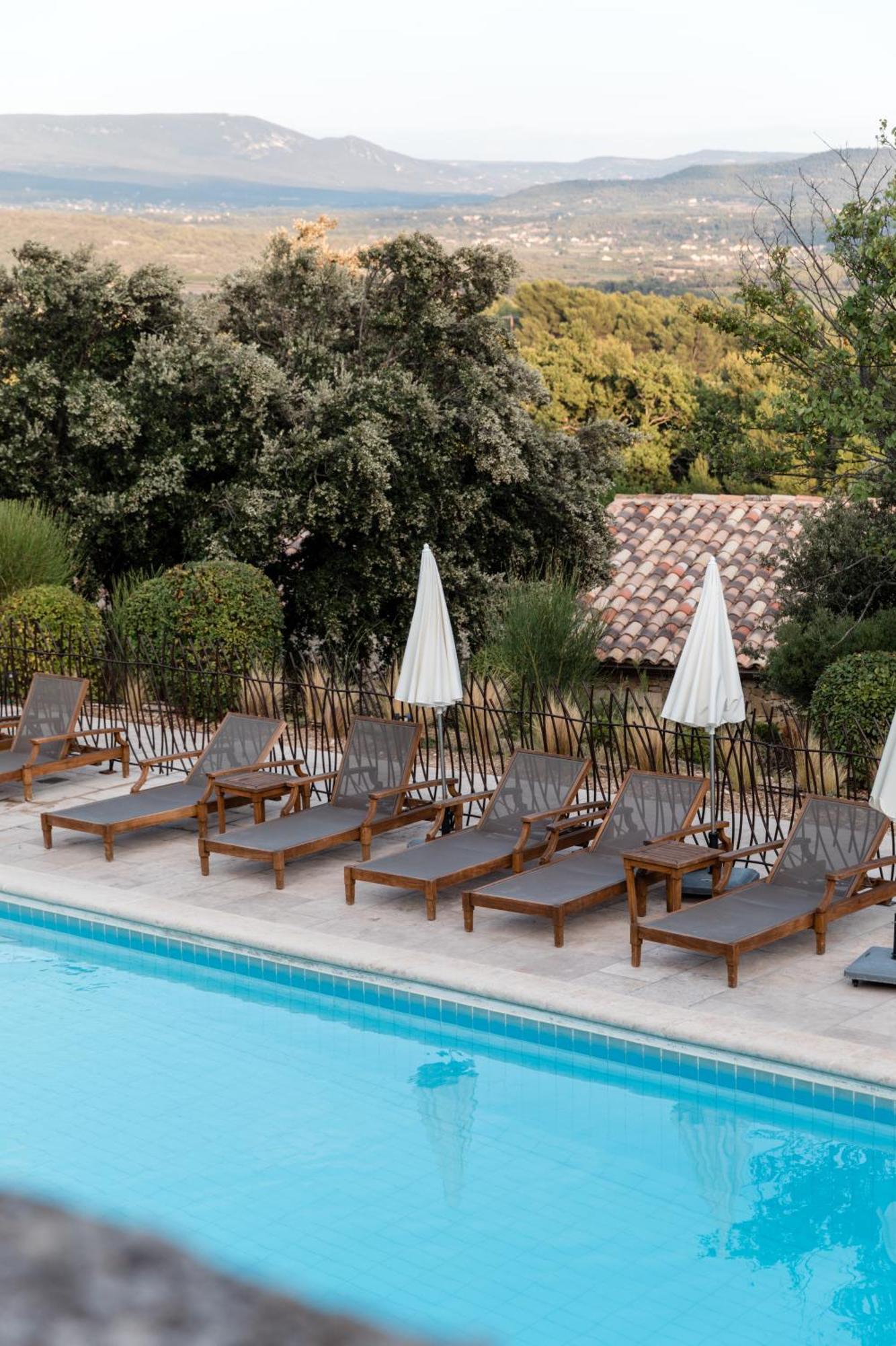 Mas Des Herbes Blanches Hotel & Spa - Relais & Chateaux Joucas Esterno foto